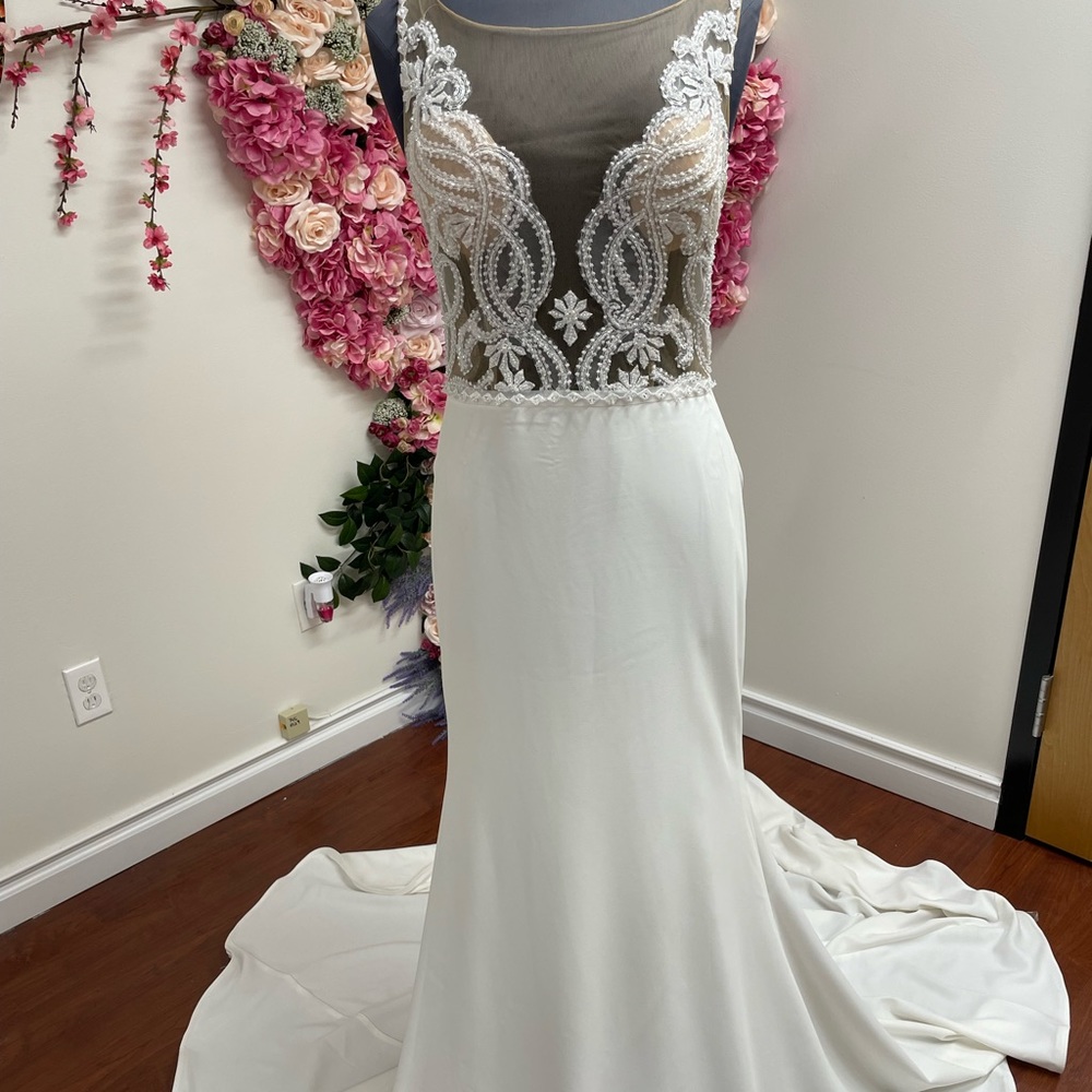 E123 Abella Wedding Dress